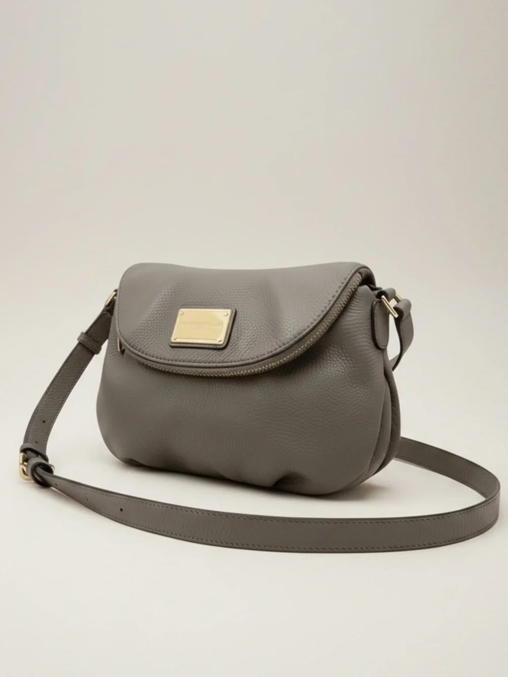 Marc Jacobs Natasha Gray Pebbled Leather Crossbody Gold HW Dust Bag EUC - Picture 6 of 11